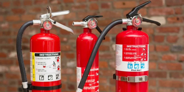 5 Best Fire Extinguishers for Home Garages in 2025